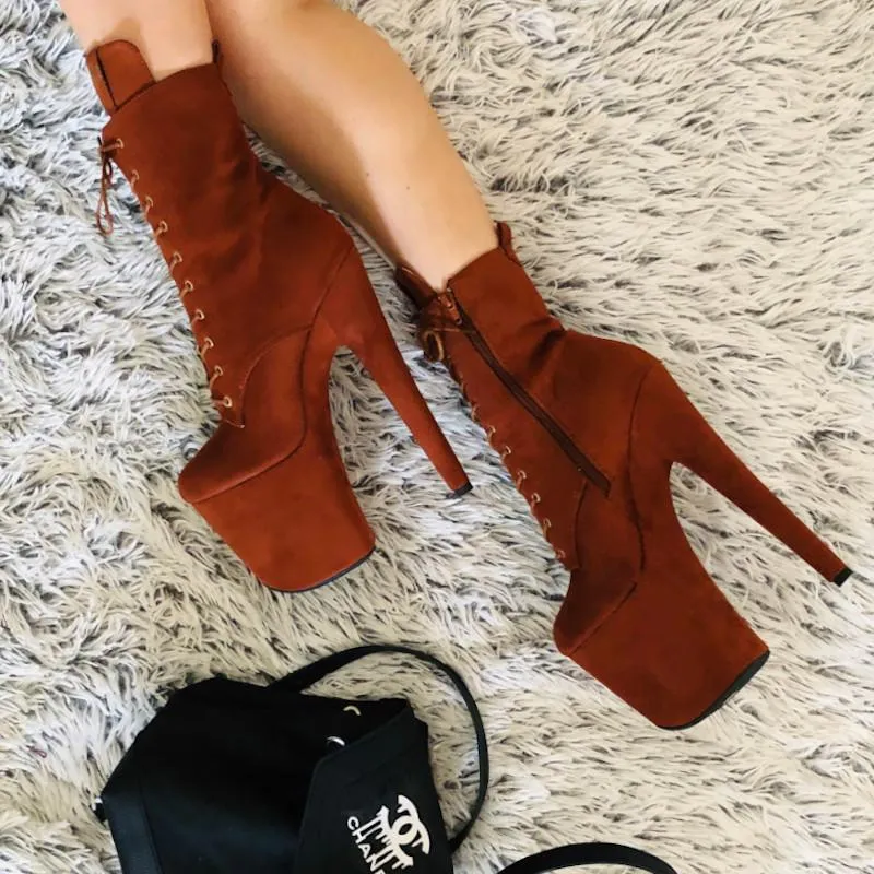 BabyDoll Chestnut - 8 INCH