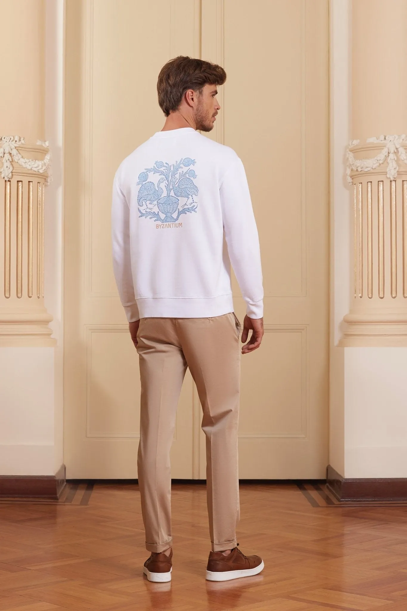 musas sweatshirt white