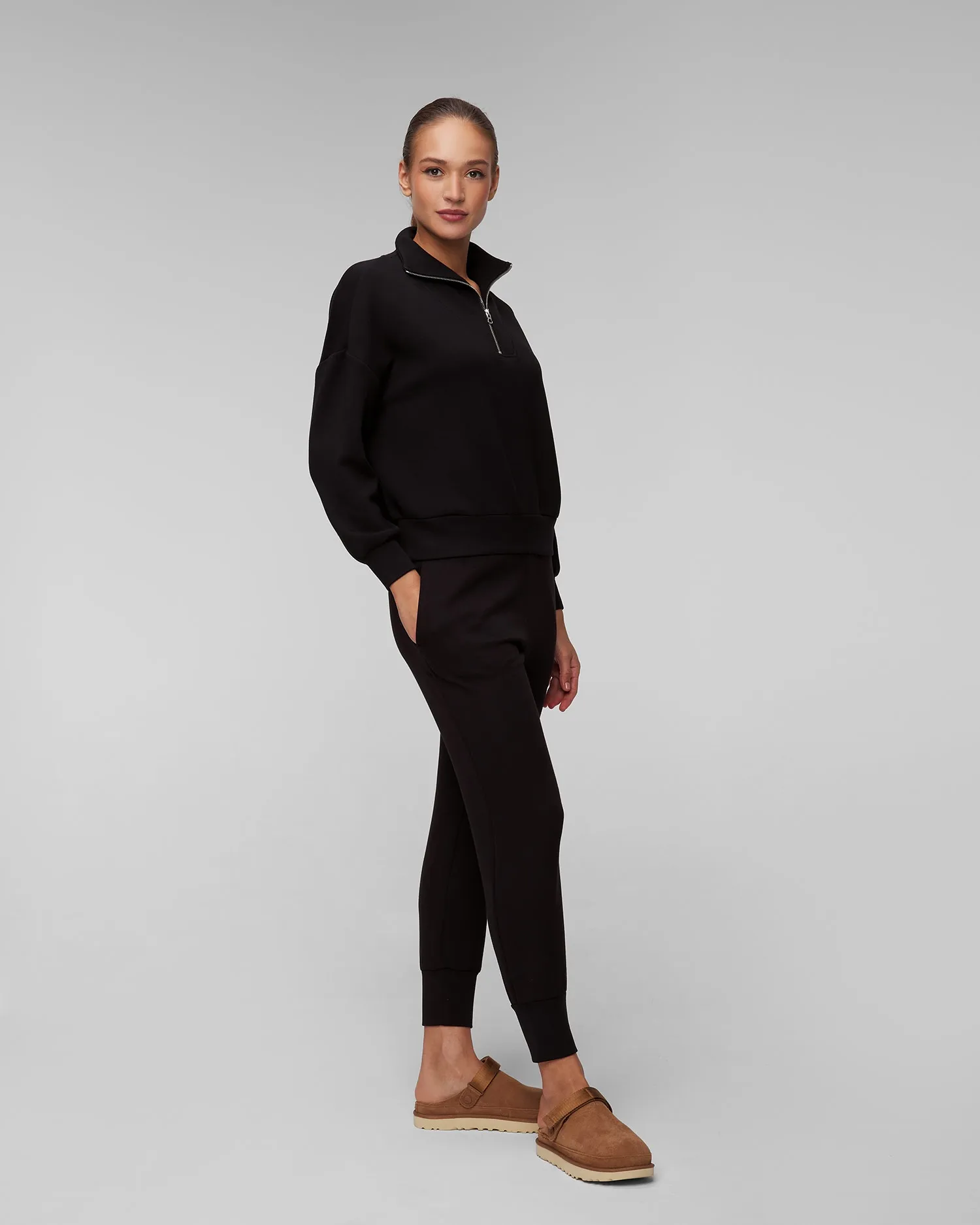 Women's trousers Varley The Slim Cuff Pant 27.5 var01714-black
